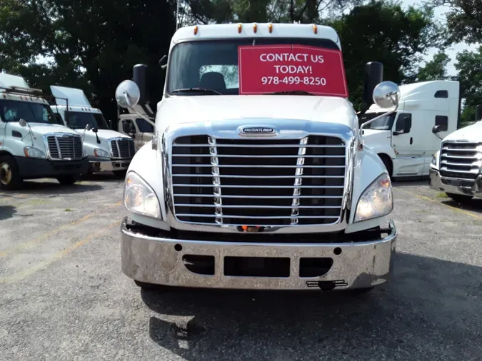 2018 FREIGHTLINER/MERCEDES CASCADIA 125