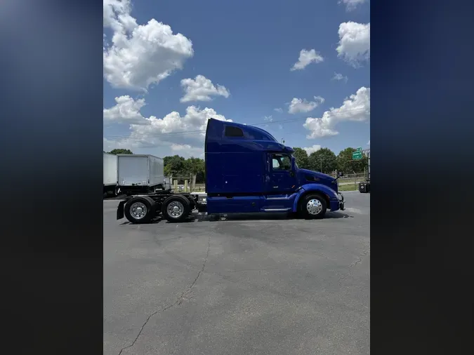 2022 Peterbilt 579