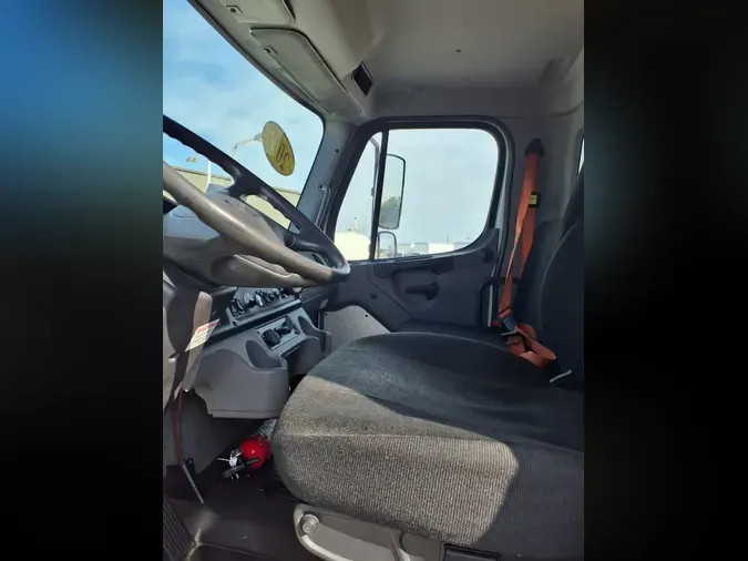 2019 FREIGHTLINER/MERCEDES M2 1066af5b52ba562e3f69b2d0d7f5d85a4da