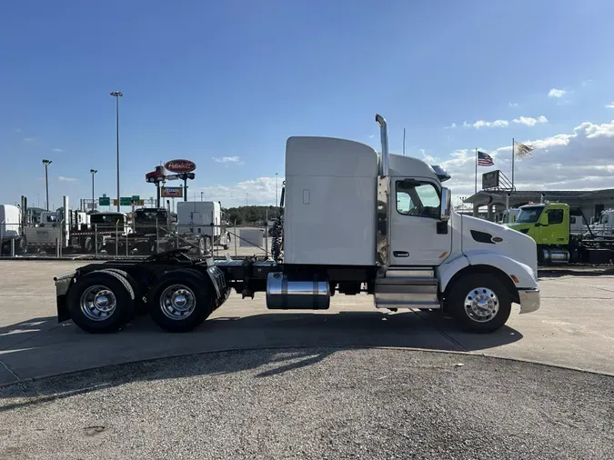 2020 Peterbilt 579