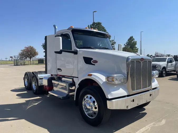2022 Peterbilt 567