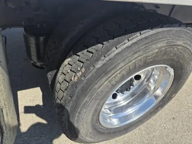 2019 International 4300