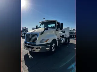 2018 NAVISTAR INTERNATIONAL LT625 DAYCAB T/A