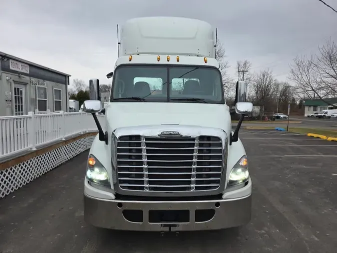 2019 FREIGHTLINER/MERCEDES CASCADIA 1136b070b529e68e2b761d9ed503a15f618