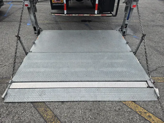 2019 International 4300