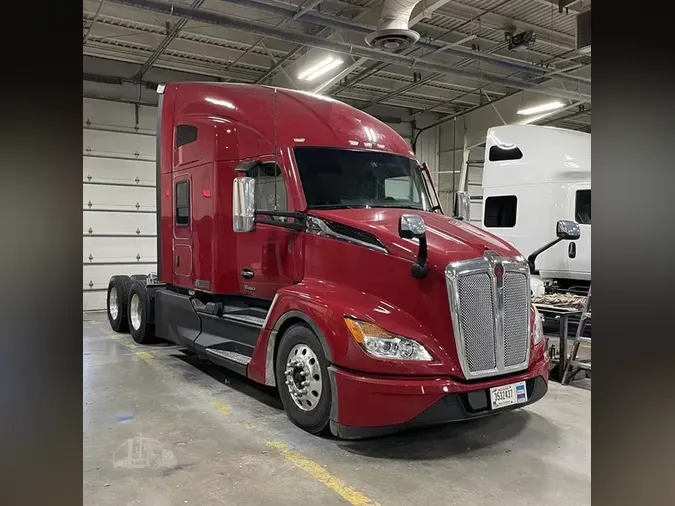 2022 KENWORTH T6806b082aeb67d16af236949b0c8e2852e0