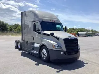 2023 Freightliner Cascadia