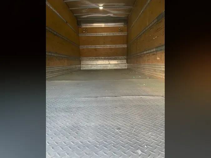 2019 FREIGHTLINER/MERCEDES M2 1066b09a31a7f98ff1f2eceaceede16f2c1