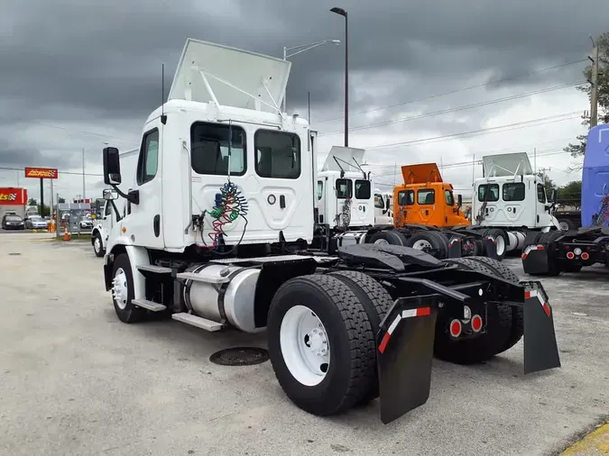 2018 FREIGHTLINER/MERCEDES CASCADIA 1136b09c1ea8a63bc8baced1a253a9f55fd