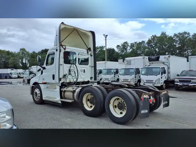 2020 FREIGHTLINER/MERCEDES NEW CASCADIA PX12664