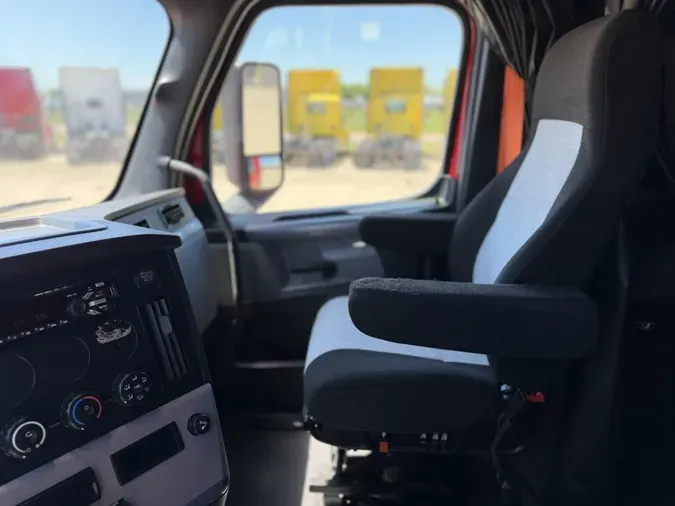 2022 Freightliner Cascadia6b0b45ce9f0cde72fa6d487fcb86bff2