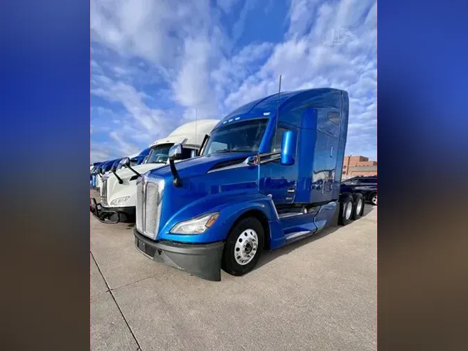 2022 KENWORTH T680