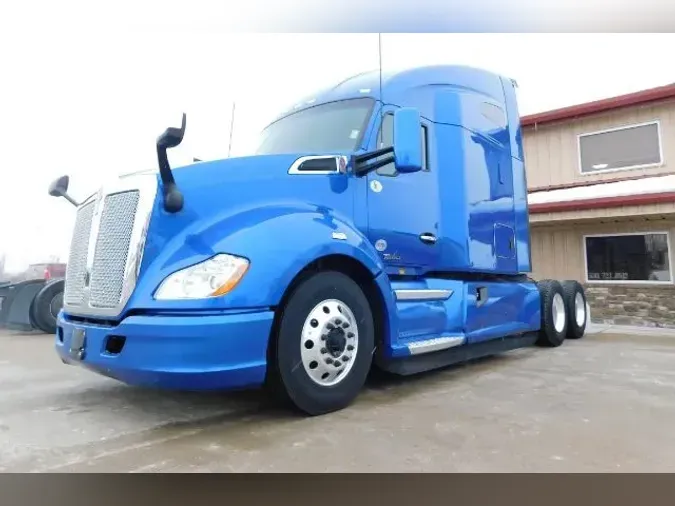 2020 Kenworth T-680