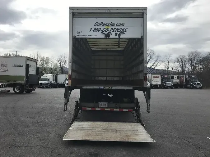 2018 Freightliner M2