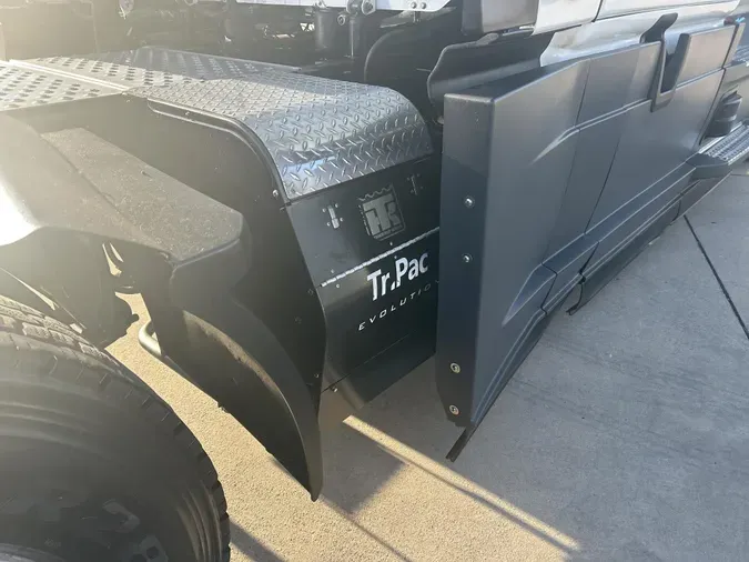 2021 Freightliner Cascadia