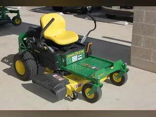 2021 John Deere z335