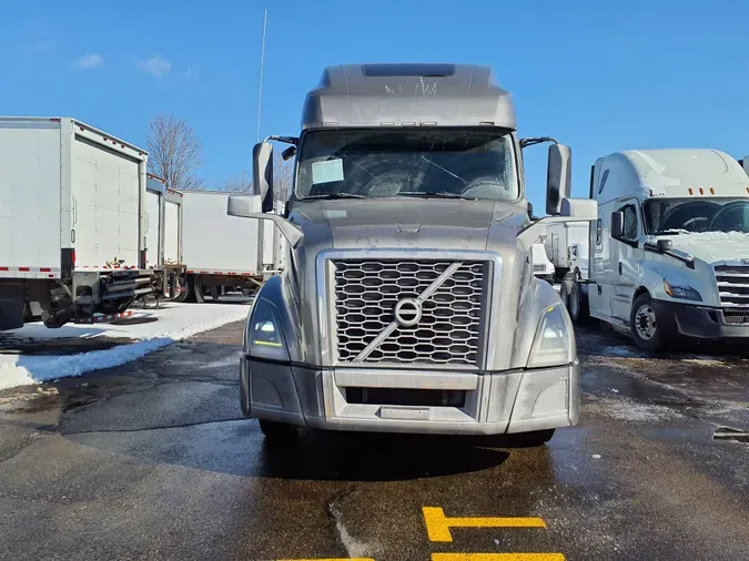 2019 VOLVO VNL64T-760