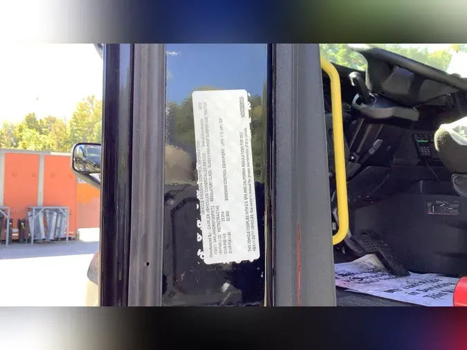 2023 Freightliner Cascadia 1266b1a8e47031c30916da6301a2972f7e0