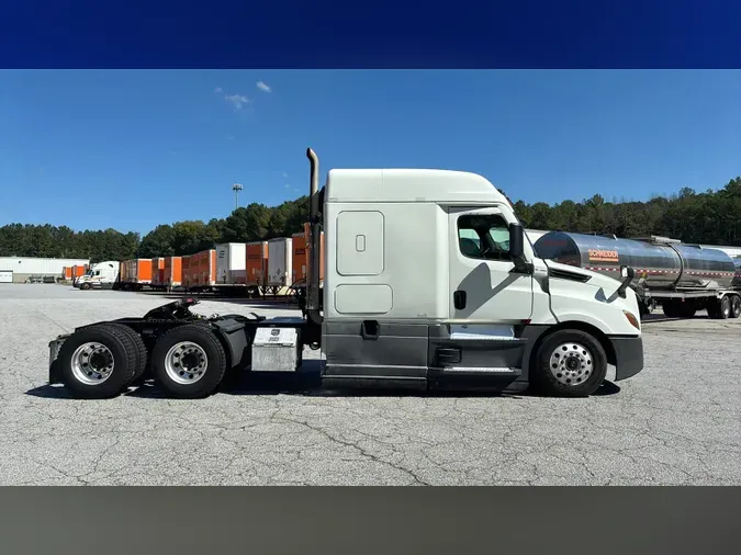 2021 Freightliner Cascadia 1266b1d25c202c45ca3c2dff6fec2346f46