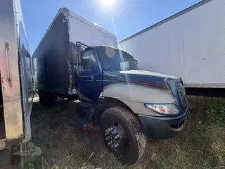 2005 INTERNATIONAL DURASTAR 4300