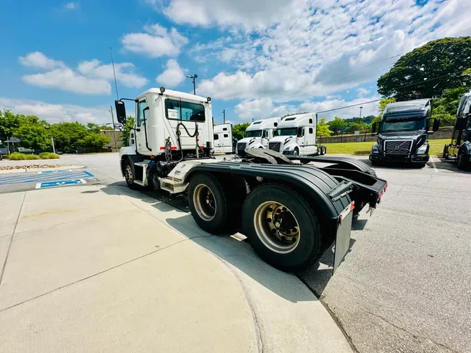 2019 Mack ANTHEM 64T