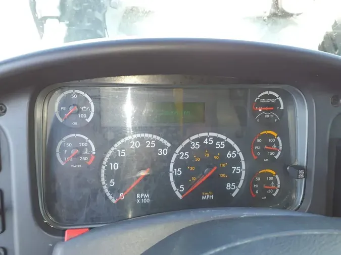 2018 FREIGHTLINER/MERCEDES M2 106