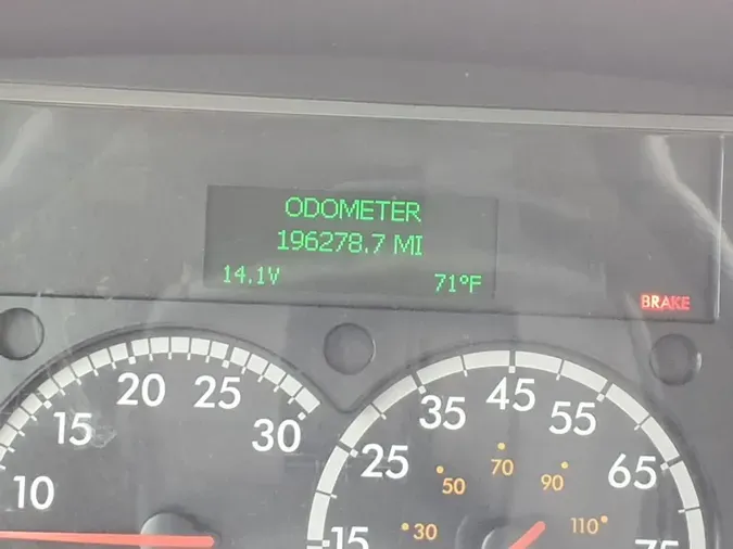 2022 FREIGHTLINER/MERCEDES M2 106