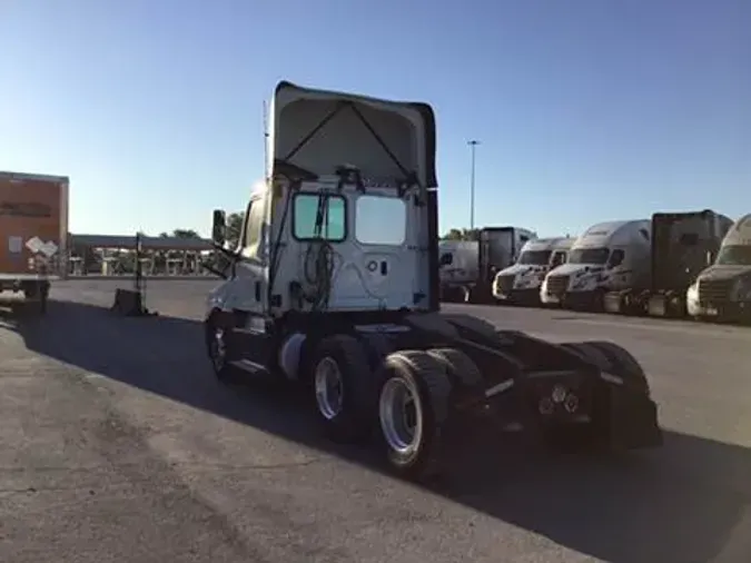 2019 Freightliner Cascadia