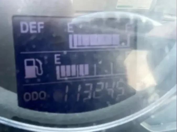 2019 HINO 338