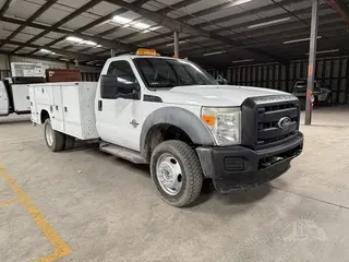 2011 FORD F450