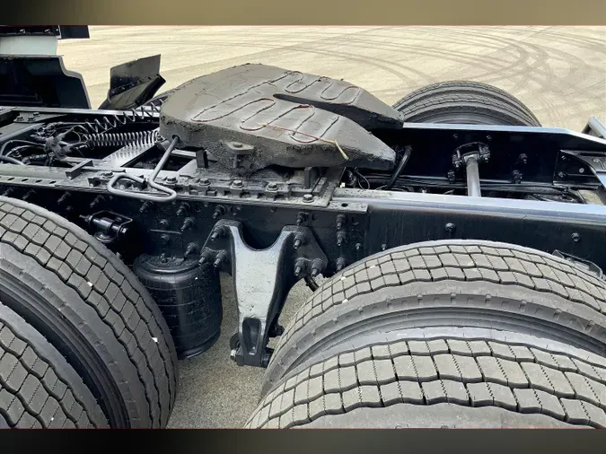 2022 INT LT625 6x4