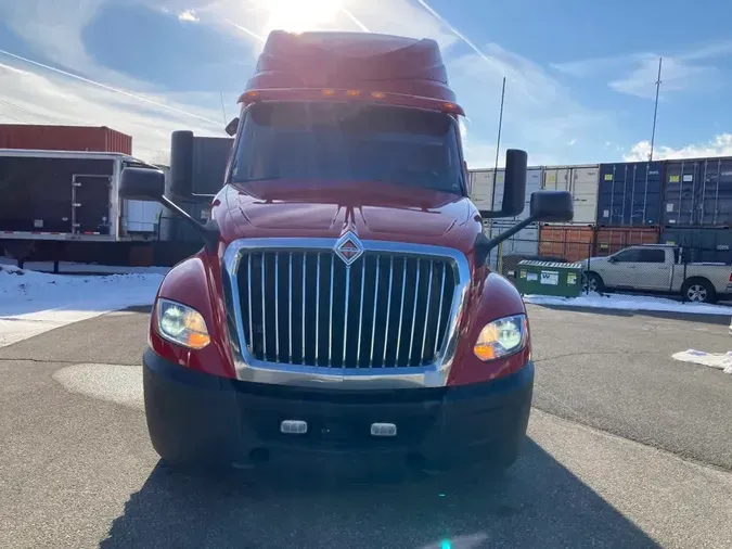 2020 NAVISTAR INTERNATIONAL LT625 SLPR CAB