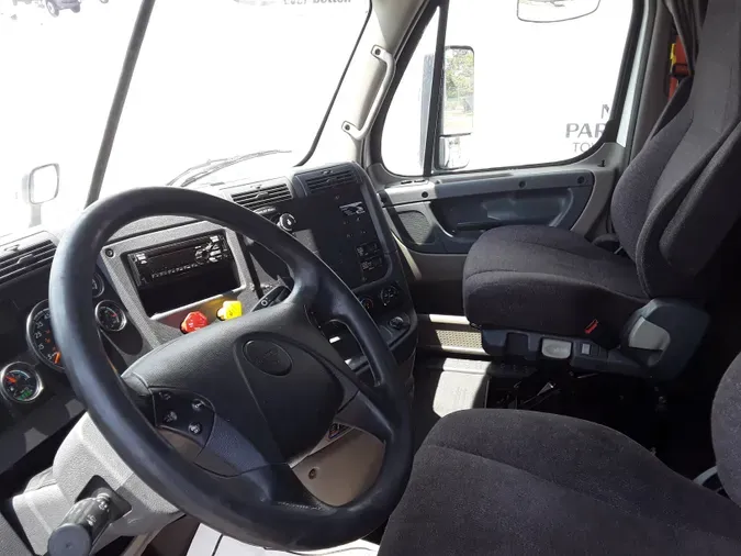 2019 FREIGHTLINER/MERCEDES CASCADIA 125