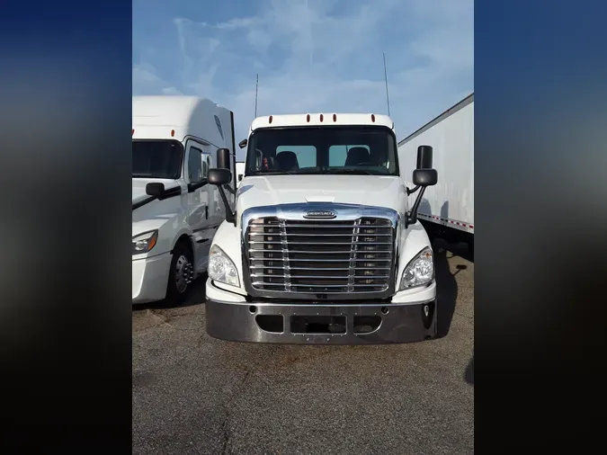 2016 FREIGHTLINER/MERCEDES CASCADIA 125