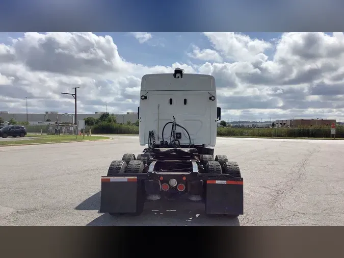 2020 Freightliner Cascadia
