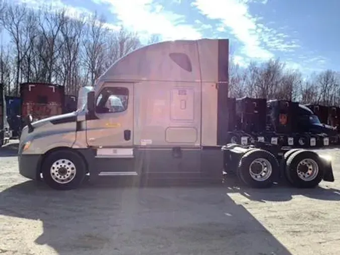 2021 Freightliner Cascadia