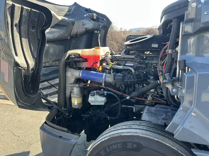 2021 Freightliner Cascadia6b469e6684e9009d0225c5b1893cd8f6