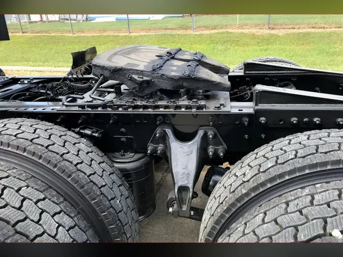 2021 INT LT625 6x4