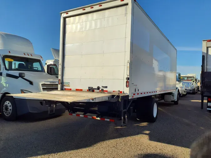 2018 FREIGHTLINER/MERCEDES M2 106