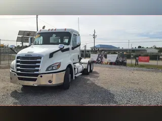 2020 FREIGHTLINER/MERCEDES NEW CASCADIA PX12664