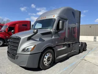 2021 FREIGHTLINER CASCADIA 126