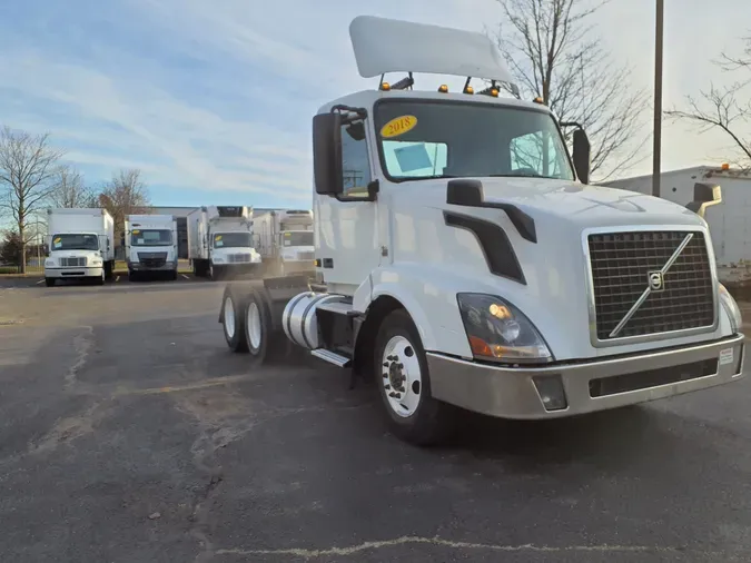 2018 VOLVO VNL64TRACTOR