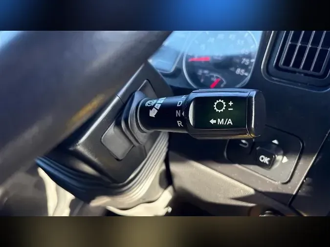 2022 INTERNATIONAL LT