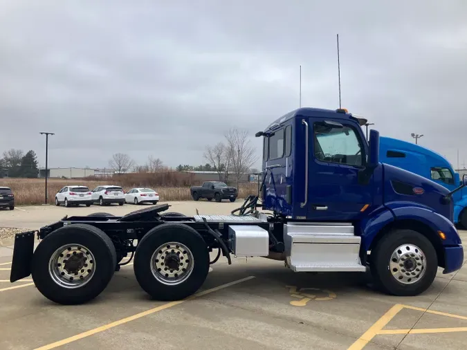 2022 Peterbilt 579
