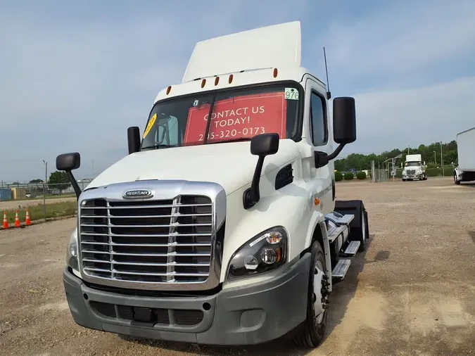 2020 FREIGHTLINER/MERCEDES CASCADIA 1136b5b3ca5aa95193a0fe73dfc0f413bb9