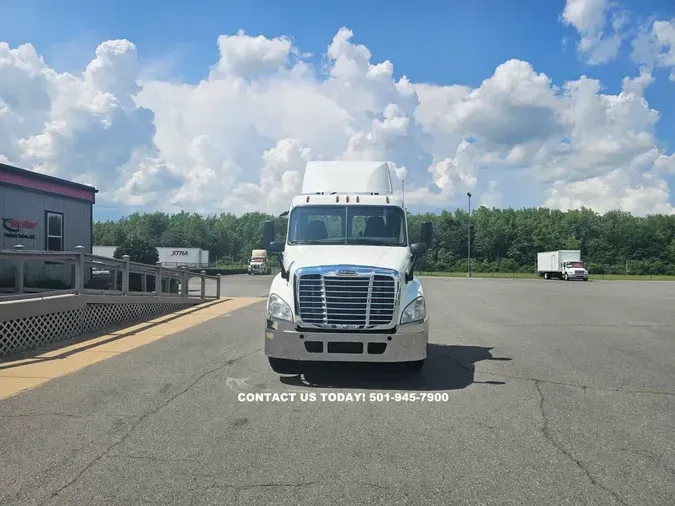 2018 FREIGHTLINER CASCADIA 125