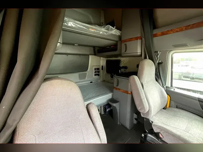 2021 INT LT625 6x46b62556c31de03c6f00f04e04a045bea