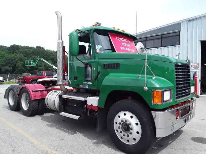 2018 MACK TRUCKS, INC. CHU613