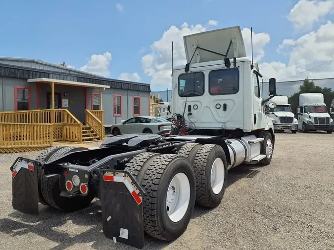 2020 FREIGHTLINER NEW CASCADIA PX12664