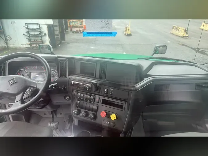 2020 International LT